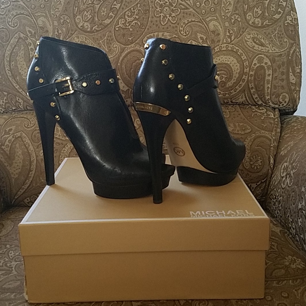 Brand new, never worn, Aileen Open Toe...leather - Picture 2 of 3